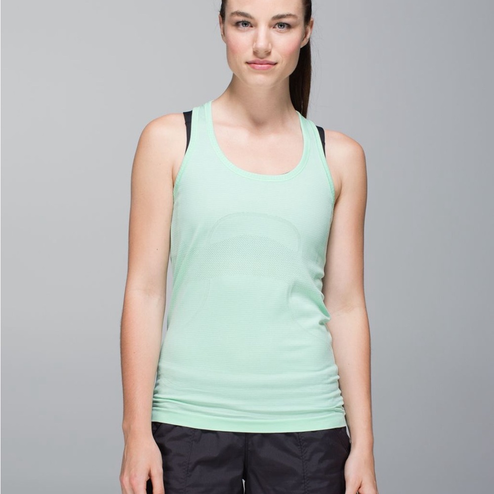Lululemon Run: Swiftly Tech Racerback
🌟 Heathered Fresh Teal